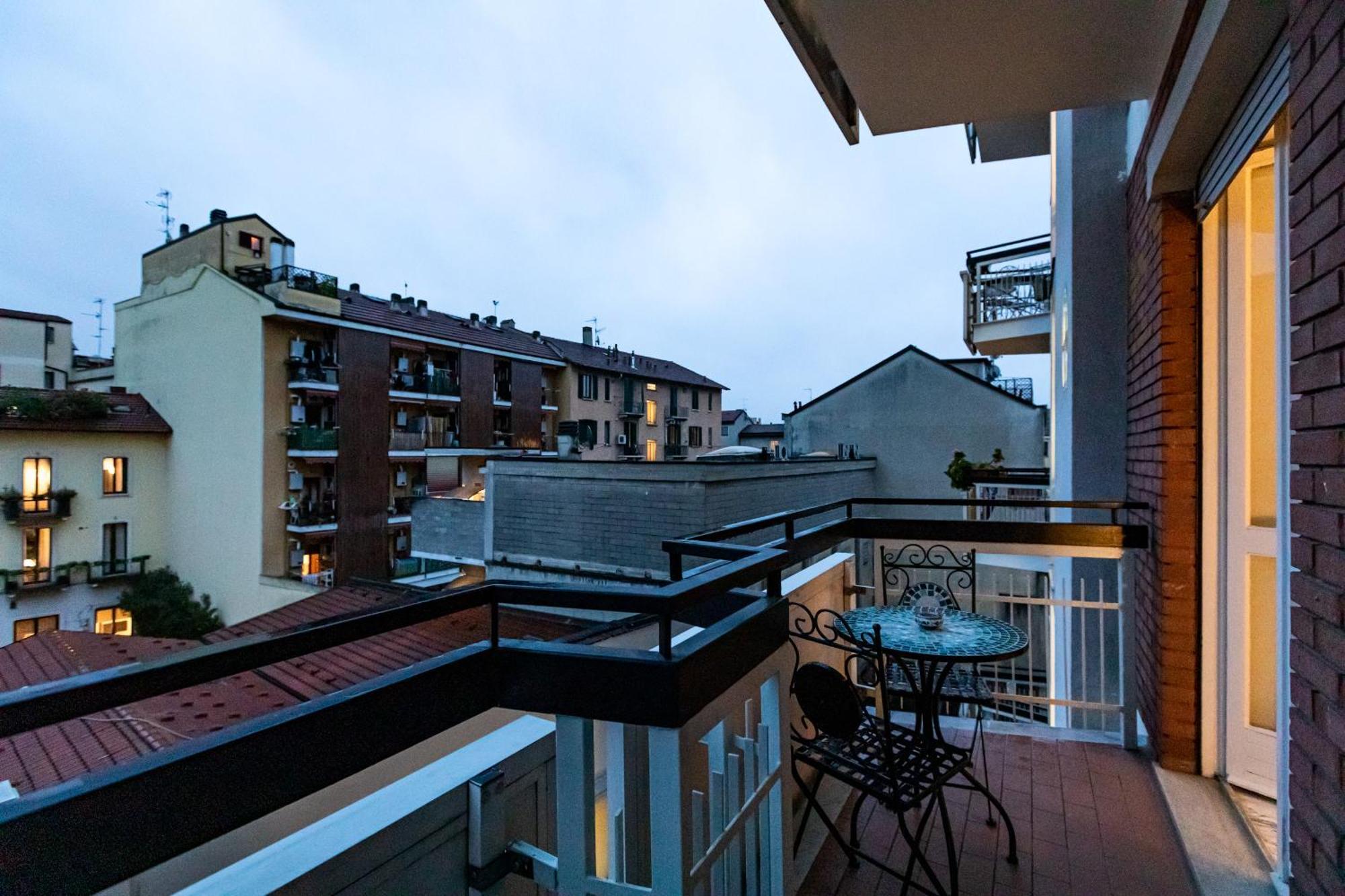 Piazza Gramsci Amazing Apartment With Balcony - Top Collection Milano Dış mekan fotoğraf